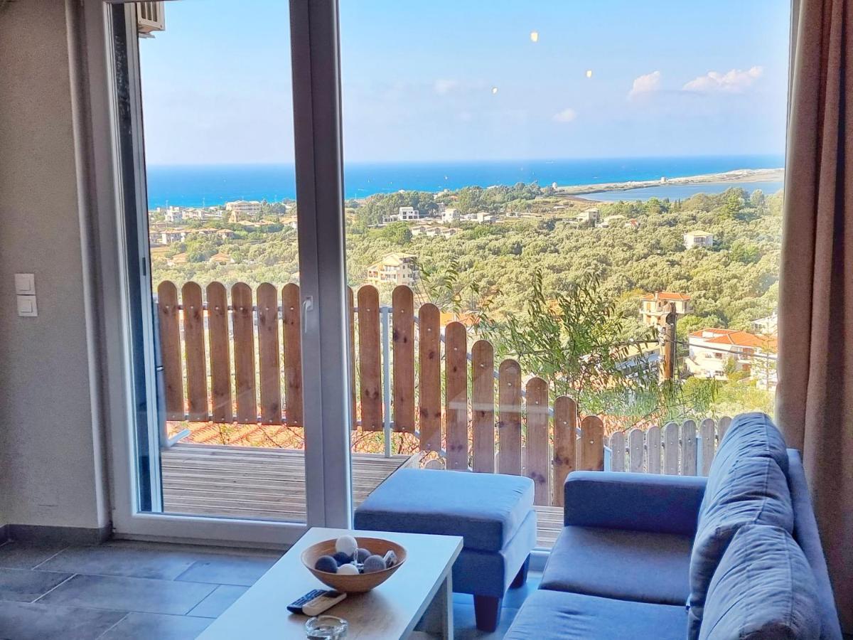 Labros Sea View Apartment Frínion Екстериор снимка