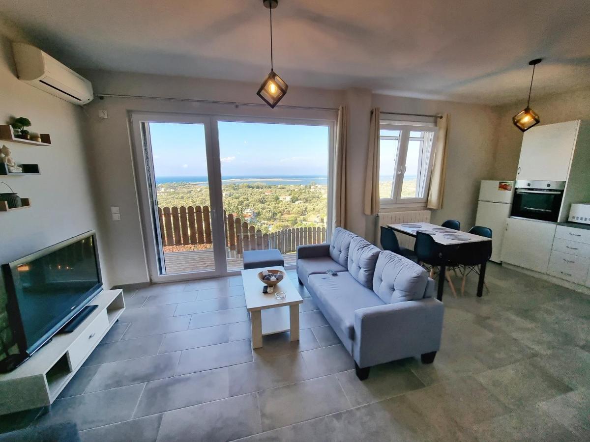 Labros Sea View Apartment Frínion Екстериор снимка