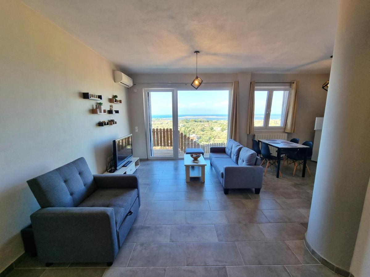 Labros Sea View Apartment Frínion Екстериор снимка